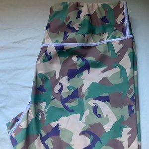 Cape camo leggings